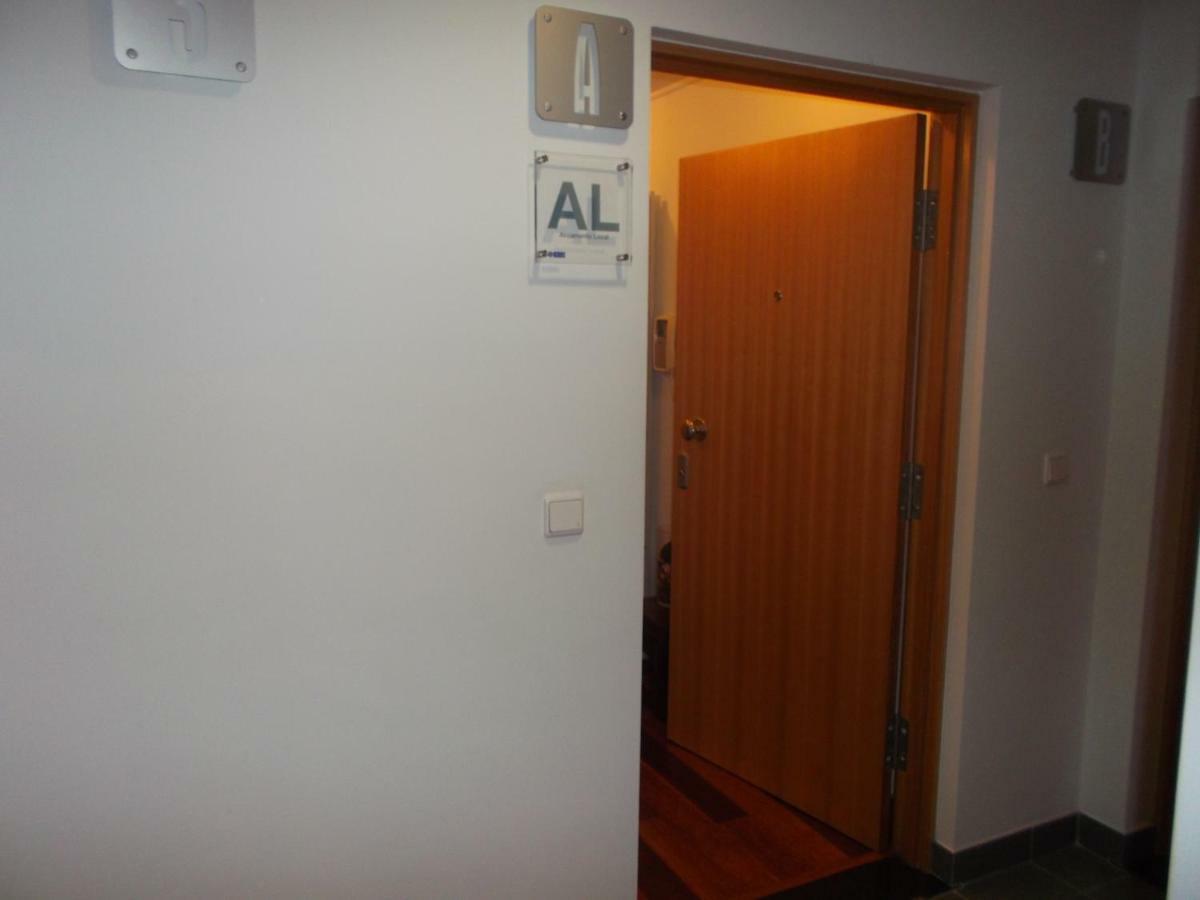 Ponta Delgada Penthouse City Center Apartment מראה חיצוני תמונה