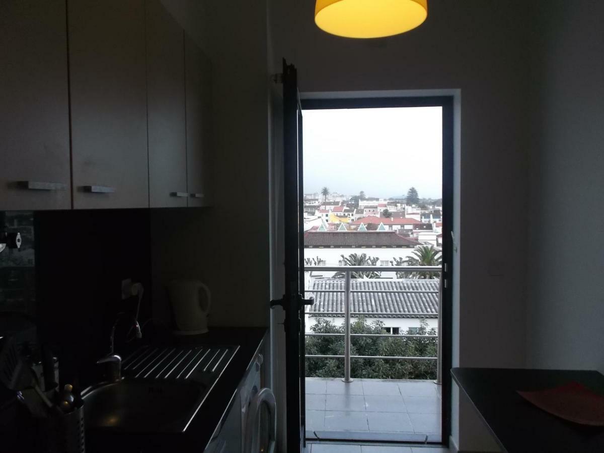 Ponta Delgada Penthouse City Center Apartment מראה חיצוני תמונה